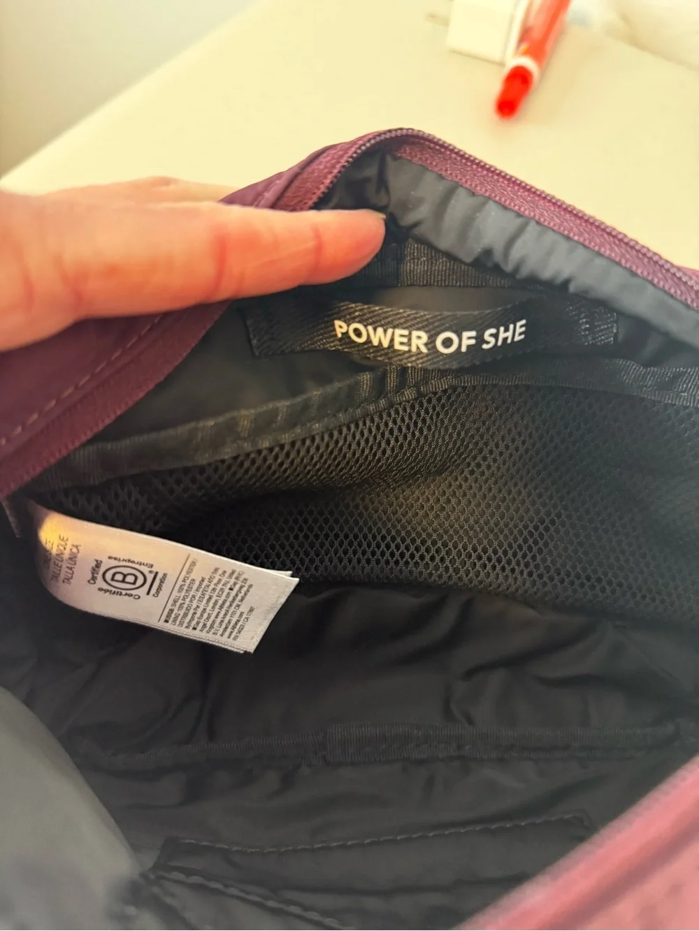 Athleta All About Large Crossbody Belt Bag Plum Purple Nylon Travel Festival